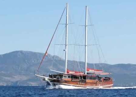 goelette-32m-deluxe-Prestige-Boat-Yachting-10.jpg