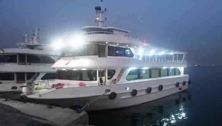 bateau-transport-passagers-24m-annee-2015-350-pax-a-vendre-3.jpg